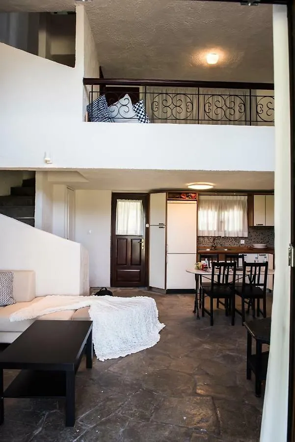 White Blossom Villa #Fourka Skála Foúrkas 0*,